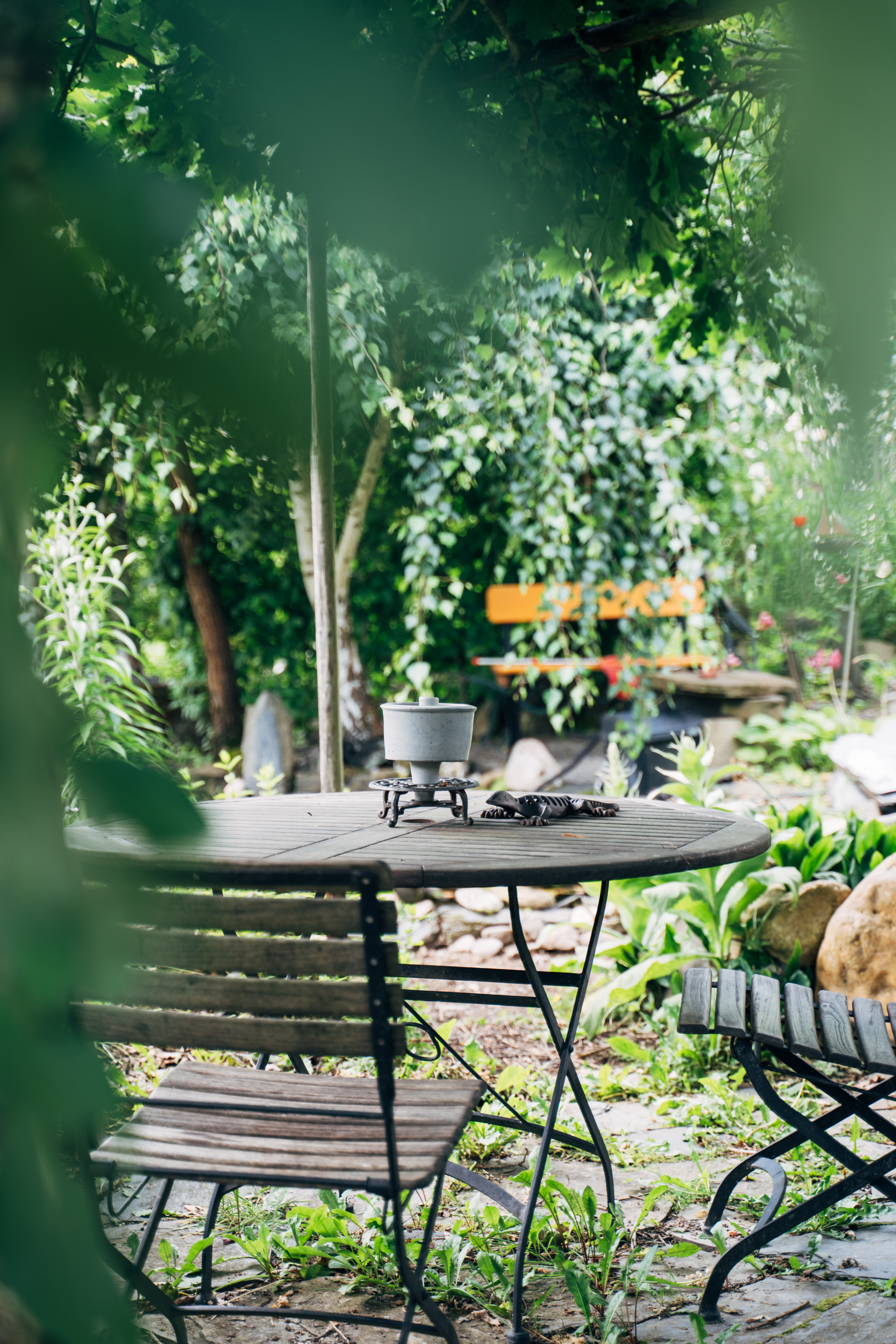 Fewo_Mertz_Garten_Sitzecke_idyllisch